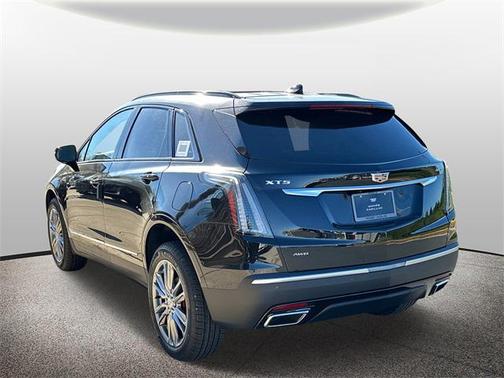 2025 Cadillac XT5 Sport