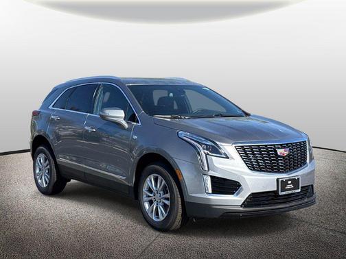 Argent Silver Metallic 2026 Cadillac XT5 Luxury