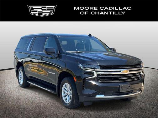Black 2022 Chevrolet Suburban LT