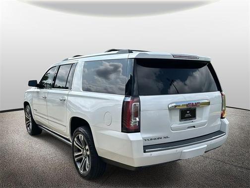 2017 GMC Yukon XL Denali