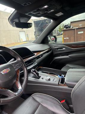 2023 Cadillac Escalade ESV Premium Luxury