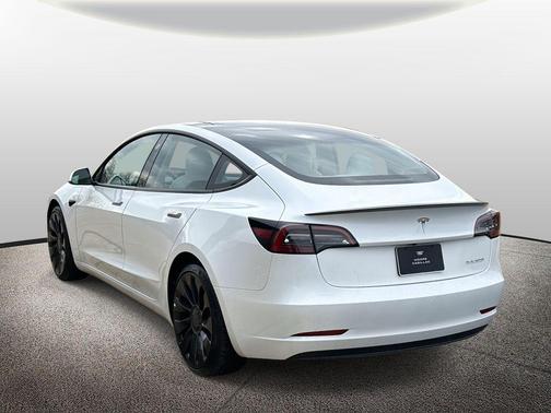 2023 Tesla Model 3 Performance
