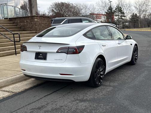 2023 Tesla Model 3 Performance