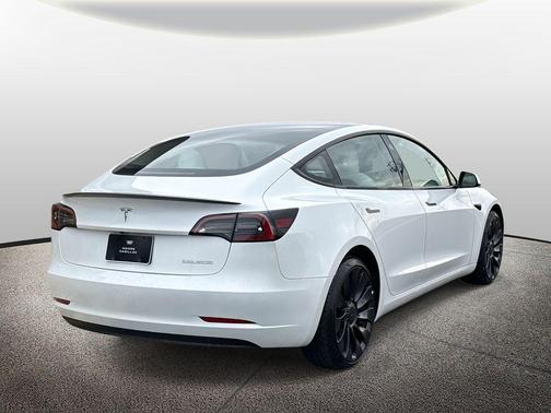 2023 Tesla Model 3 Performance