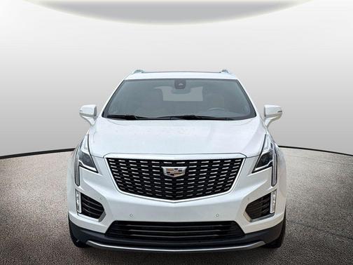 Crystal White Tricoat 2022 Cadillac XT5 Premium Luxury