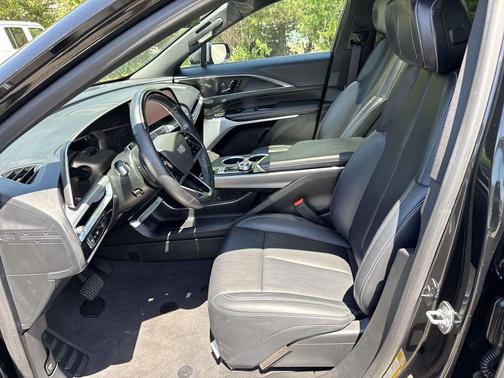 Stellar Black Metallic 2024 Cadillac LYRIQ Sport