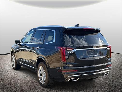 2025 Cadillac XT6 Luxury AWD