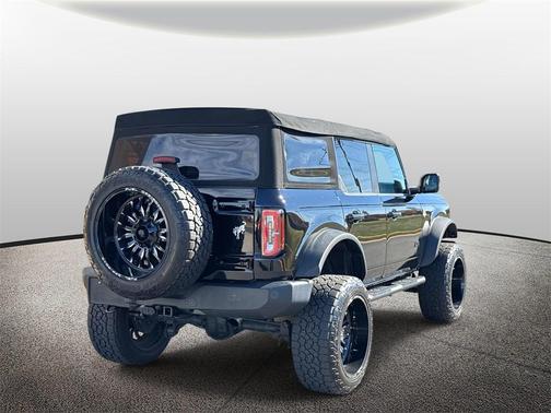 2022 Ford Bronco Outer Banks