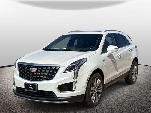 Crystal White Tricoat 2026 Cadillac XT5 Premium Luxury