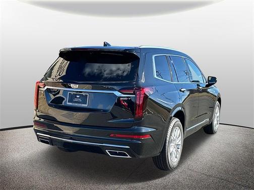 2025 Cadillac XT6 Luxury FWD