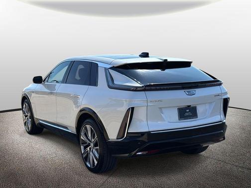 2024 Cadillac LYRIQ Luxury