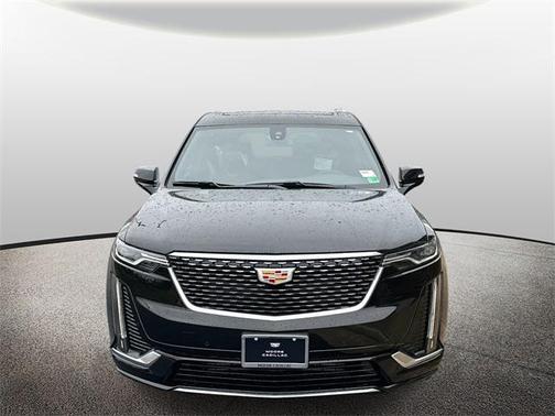 2025 Cadillac XT6 Luxury AWD