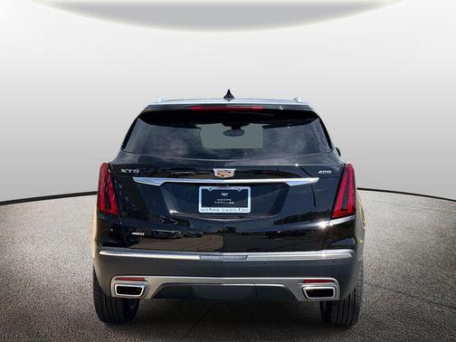 Stellar Black Metallic 2026 Cadillac XT5 Premium Luxury