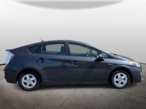 Winter Gray Metallic 2010 Toyota Prius II