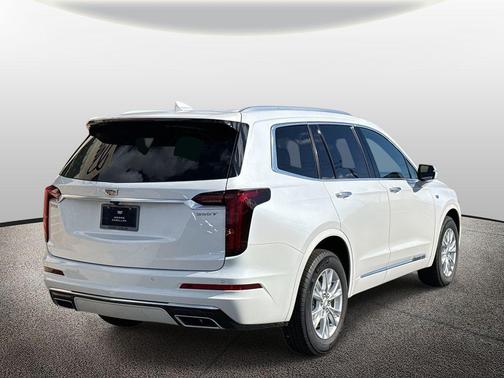 Crystal White Tricoat 2025 Cadillac XT6 Luxury FWD