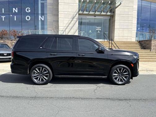 2022 Cadillac Escalade Sport Platinum