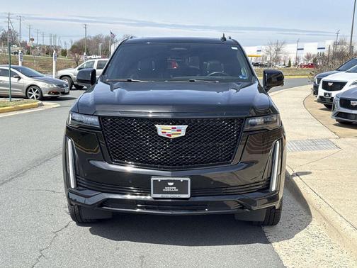 2022 Cadillac Escalade Sport Platinum