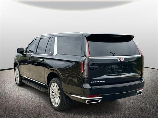 2022 Cadillac Escalade ESV Luxury
