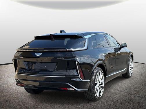 2024 Cadillac LYRIQ Luxury