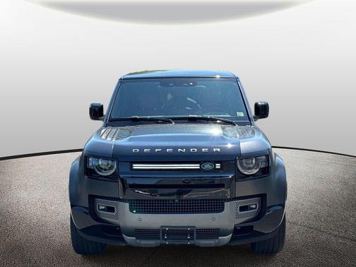Carpathian Grey Premium Metallic 2024 Land Rover Defender 110 P525 Carpathian Edition