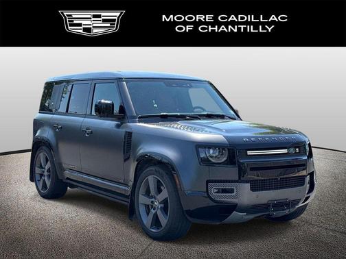 Carpathian Grey Premium Metallic 2024 Land Rover Defender 110 P525 Carpathian Edition