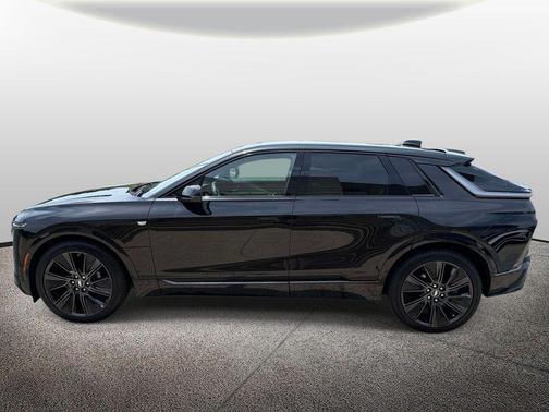 Stellar Black Metallic 2025 Cadillac LYRIQ Sport