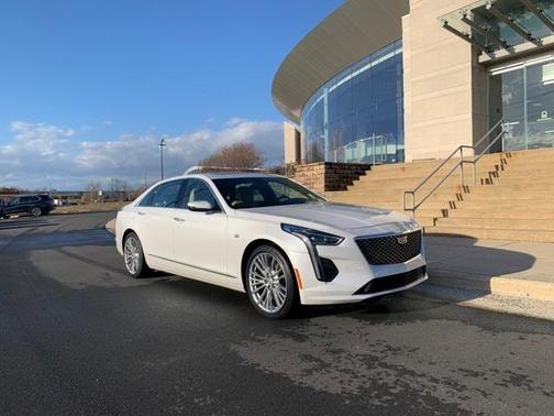 Photo 2 of 31 of 2020 Cadillac CT6 Luxury