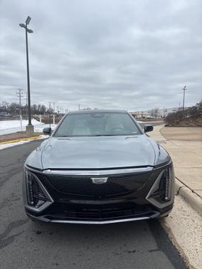 2024 Cadillac LYRIQ Sport
