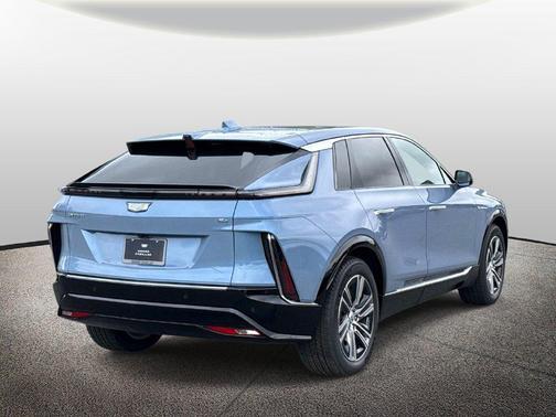 Blue Graphite Tricoat 2027 Cadillac LYRIQ Luxury