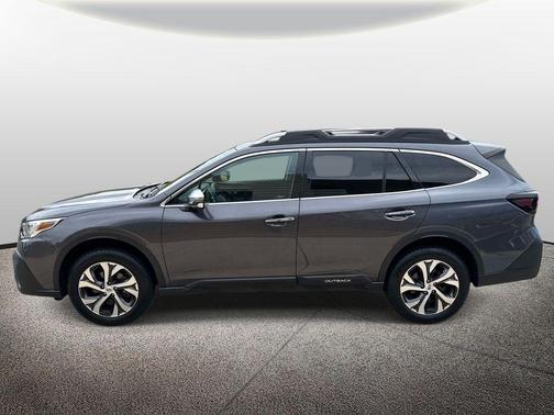 Magnetite Gray Metallic 2022 Subaru Outback Touring