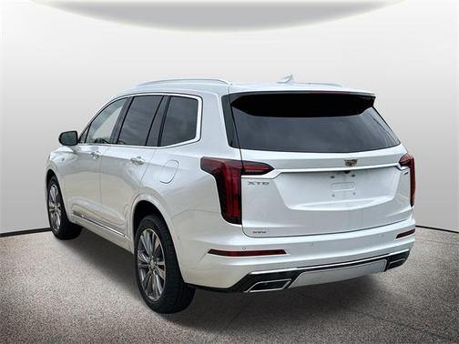 2025 Cadillac XT6 Premium Luxury AWD