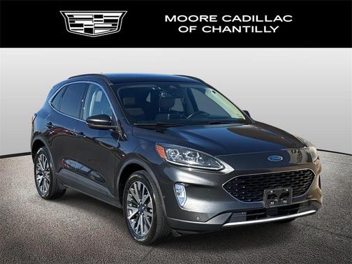 2020 Ford Escape Titanium