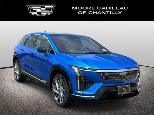 2025 Cadillac OPTIQ Luxury 2 AWD