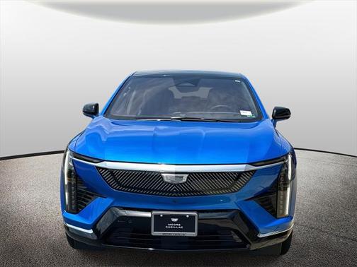 2025 Cadillac OPTIQ Luxury 2 AWD