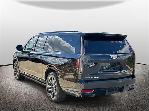 2023 Cadillac Escalade ESV Sport Platinum