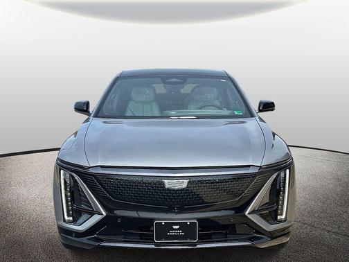 2025 Cadillac LYRIQ Sport