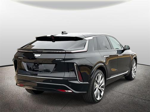 2024 Cadillac LYRIQ Luxury