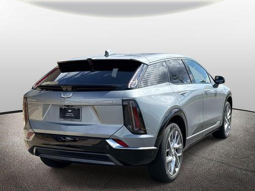 Argent Silver Metallic 2026 Cadillac OPTIQ Luxury