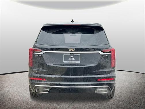 2025 Cadillac XT6 Luxury AWD