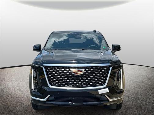 2025 Cadillac Escalade Luxury