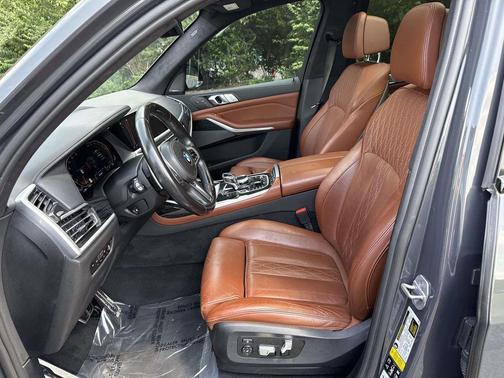 Dravit Grey Metallic 2021 BMW X7 xDrive40i