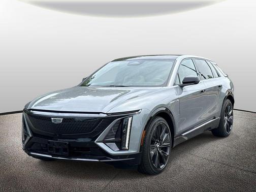 Argent Silver Metallic 2024 Cadillac LYRIQ Sport