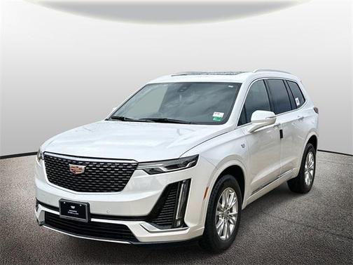 2025 Cadillac XT6 Luxury AWD