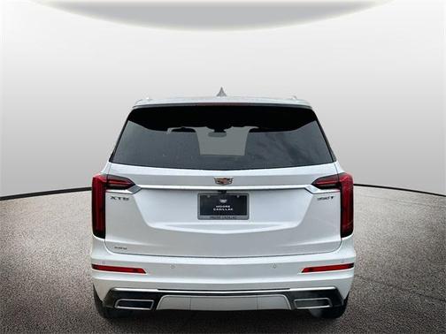 2025 Cadillac XT6 Luxury AWD