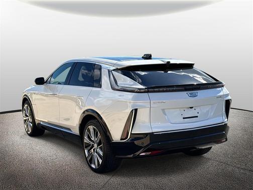 2024 Cadillac LYRIQ Luxury