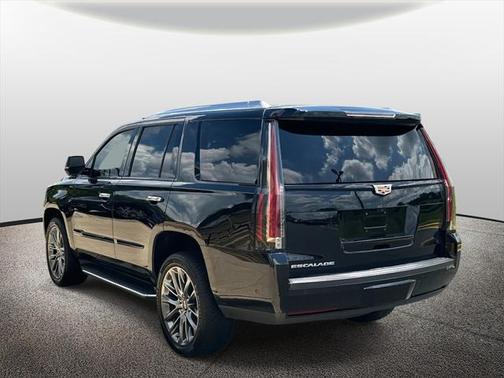 2020 Cadillac Escalade Luxury