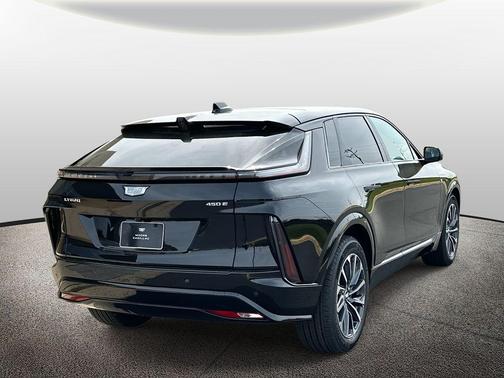 2025 Cadillac LYRIQ Sport