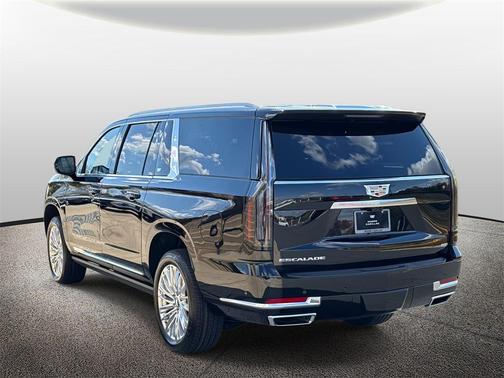 2026 Cadillac Escalade ESV Luxury