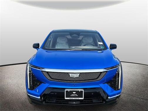 2025 Cadillac OPTIQ Luxury 1 AWD