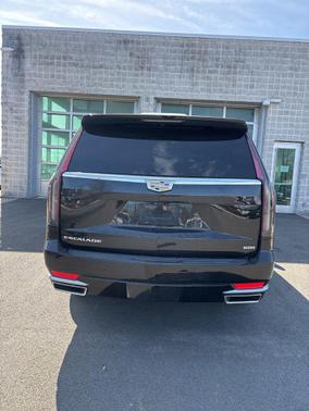 2022 Cadillac Escalade ESV Premium Luxury Platinum